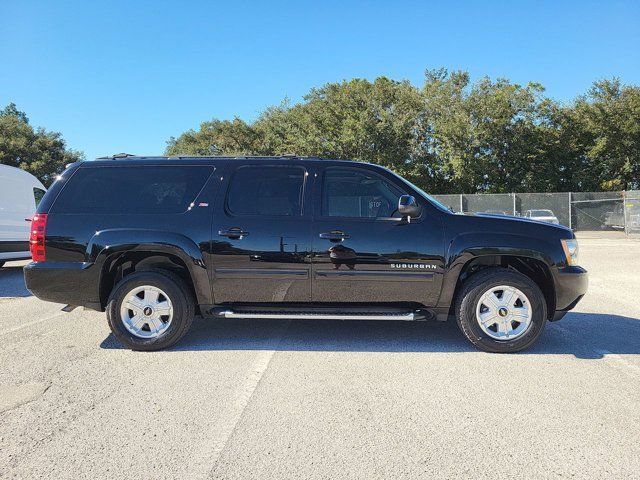 2014 Chevrolet Suburban LT