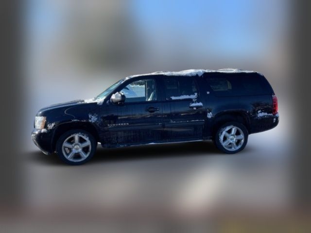 2014 Chevrolet Suburban LT