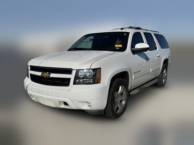 2014 Chevrolet Suburban LT