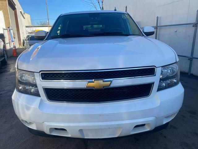 2014 Chevrolet Suburban LT