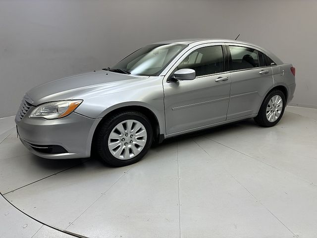 2014 Chrysler 200 LX