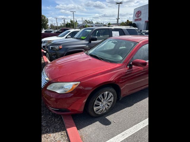 2014 Chrysler 200 LX