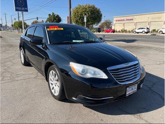 2014 Chrysler 200 LX