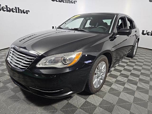 2014 Chrysler 200 LX