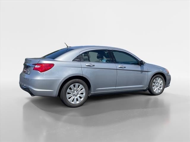 2014 Chrysler 200 LX