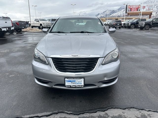 2014 Chrysler 200 Limited