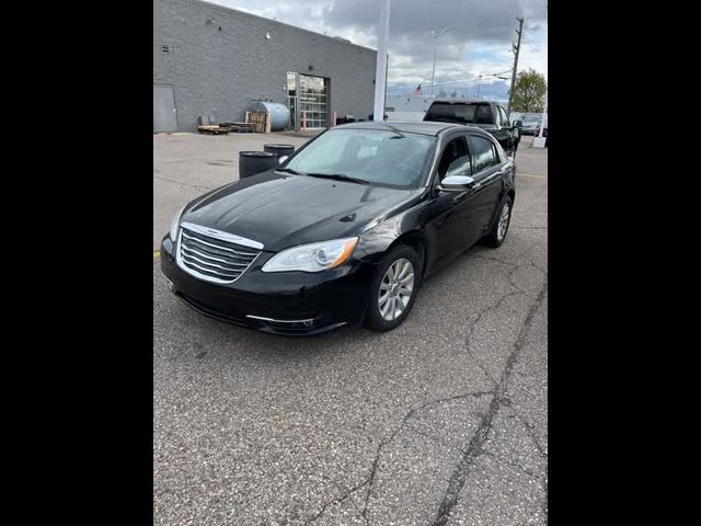 2014 Chrysler 200 Limited