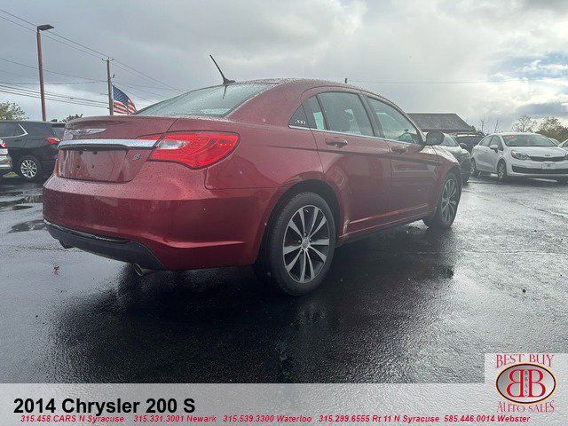 2014 Chrysler 200 Limited