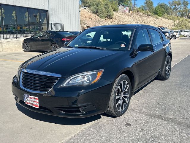 2014 Chrysler 200 Limited