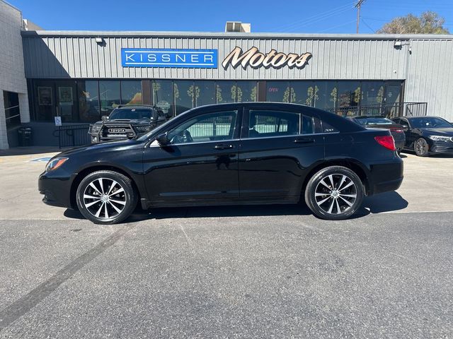 2014 Chrysler 200 Limited