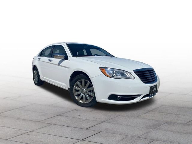 2014 Chrysler 200 Limited