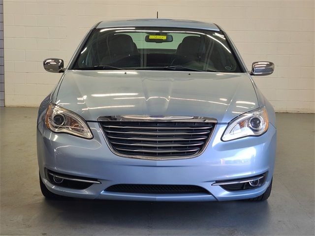 2014 Chrysler 200 Limited