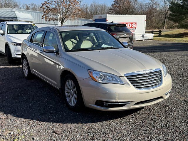 2014 Chrysler 200 Limited