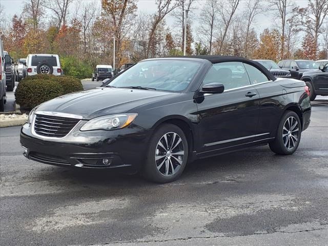 2014 Chrysler 200 S