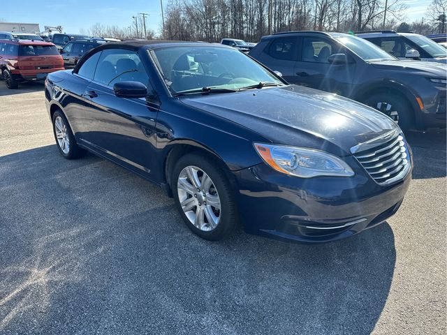 2014 Chrysler 200 Touring