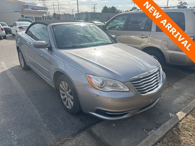 2014 Chrysler 200 Touring