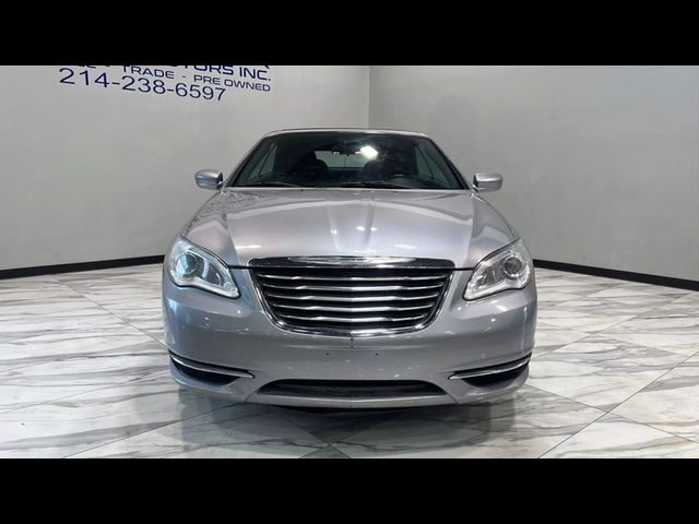 2014 Chrysler 200 Touring