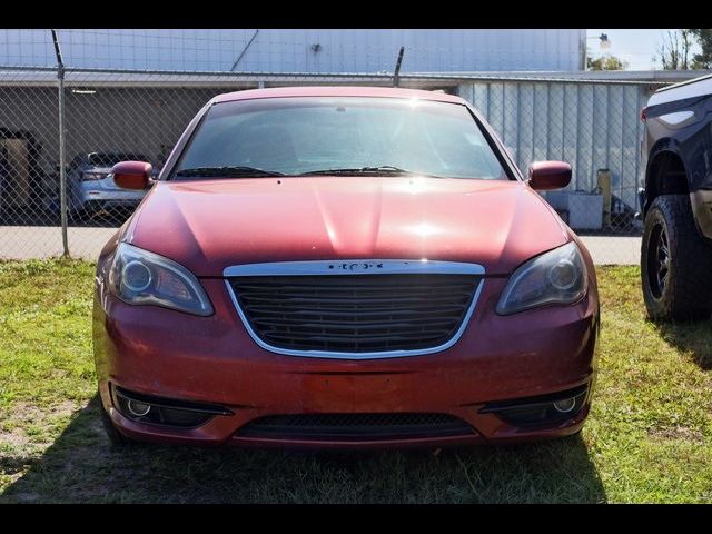 2014 Chrysler 200 Touring