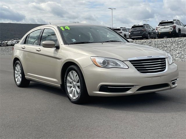 2014 Chrysler 200 Touring