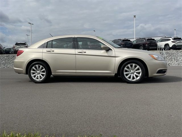 2014 Chrysler 200 Touring