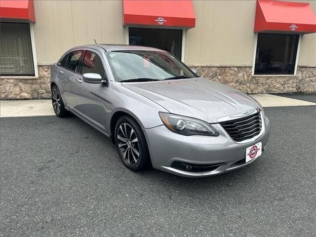 2014 Chrysler 200 Touring