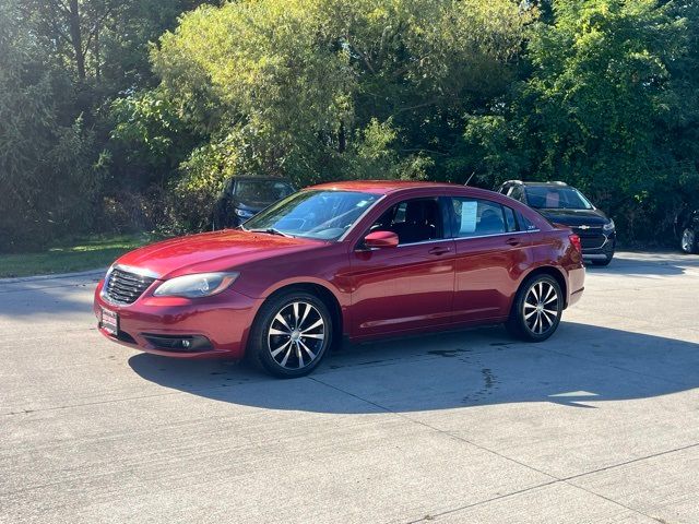 2014 Chrysler 200 Touring