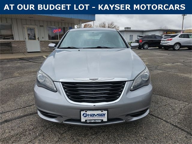 2014 Chrysler 200 Touring