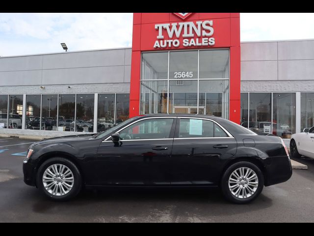 2014 Chrysler 300 Base
