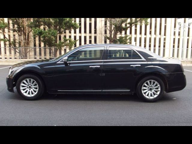 2014 Chrysler 300 Base