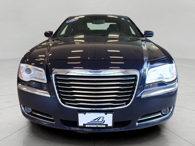 2014 Chrysler 300 Base