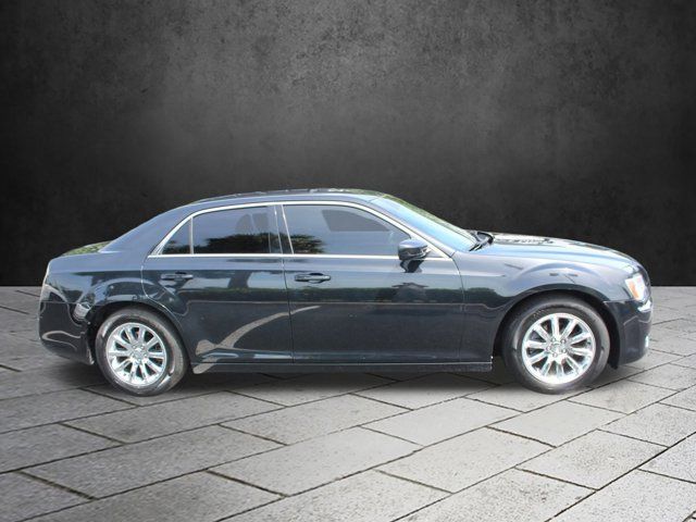 2014 Chrysler 300 Base