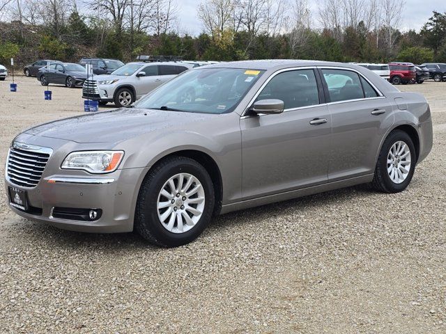 2014 Chrysler 300 Base