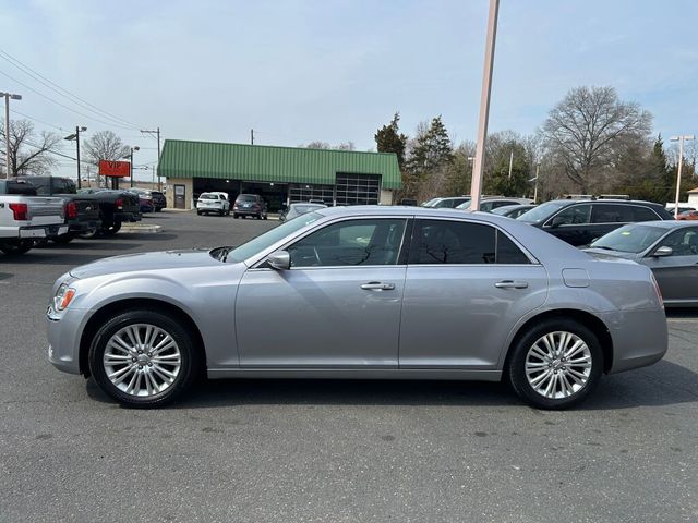 2014 Chrysler 300 Base