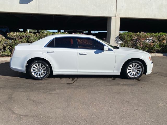 2014 Chrysler 300 Base