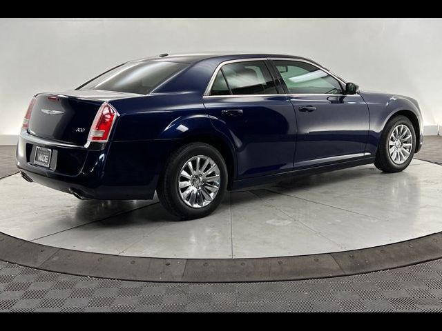 2014 Chrysler 300 Base