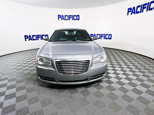 2014 Chrysler 300 Base