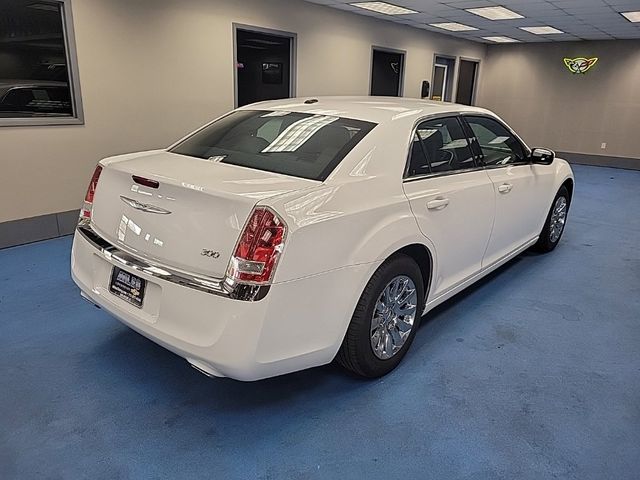 2014 Chrysler 300 Base