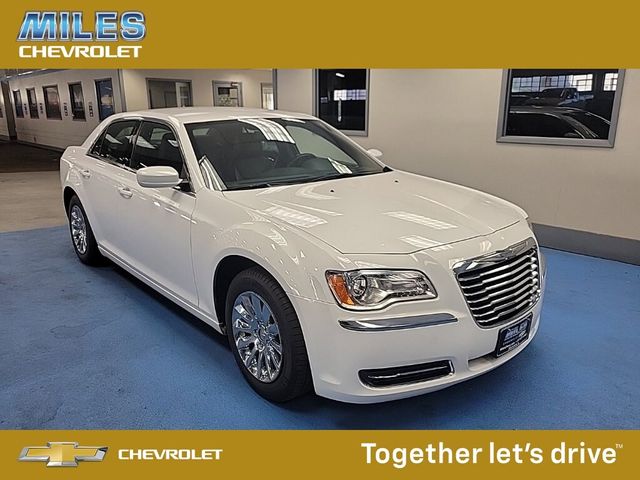 2014 Chrysler 300 Base