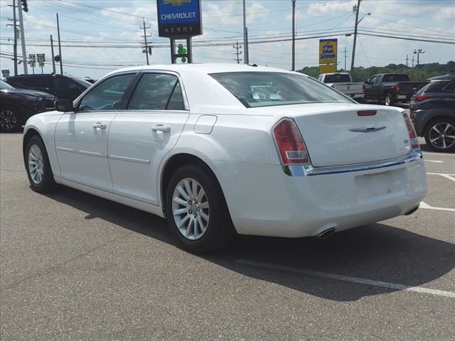 2014 Chrysler 300 Base