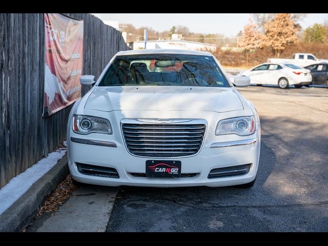 2014 Chrysler 300 Base