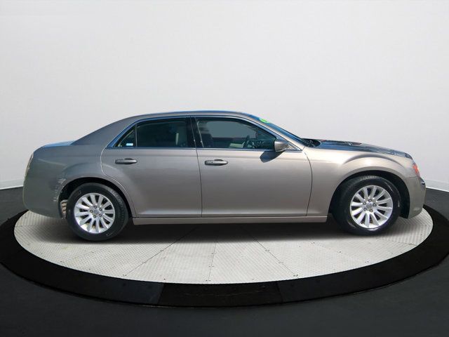 2014 Chrysler 300 Base