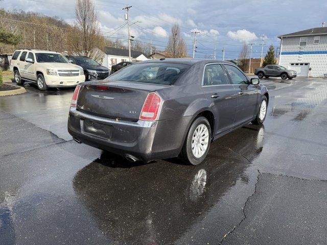 2014 Chrysler 300 Base