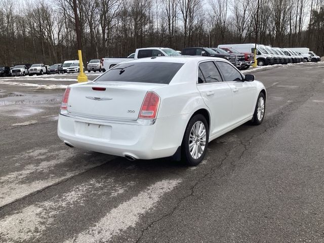 2014 Chrysler 300 Base