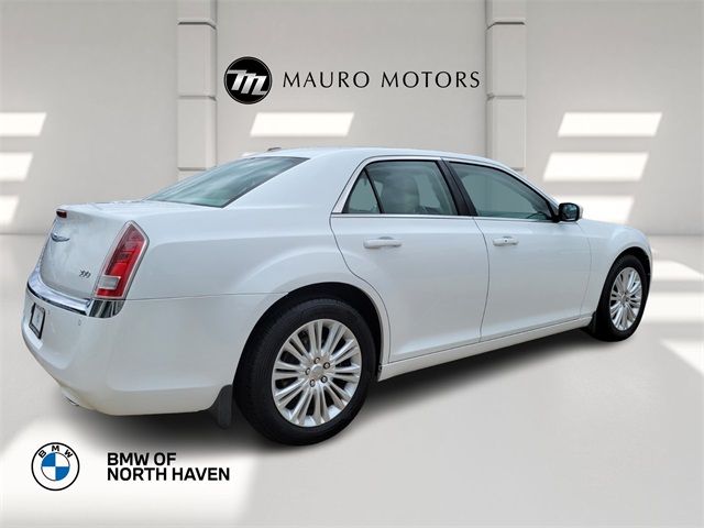 2014 Chrysler 300 Base