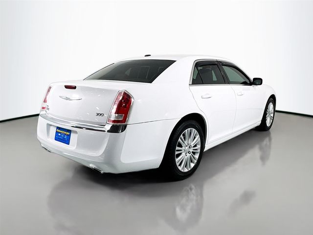 2014 Chrysler 300 Base