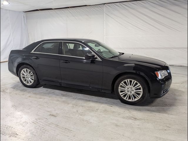 2014 Chrysler 300 Base