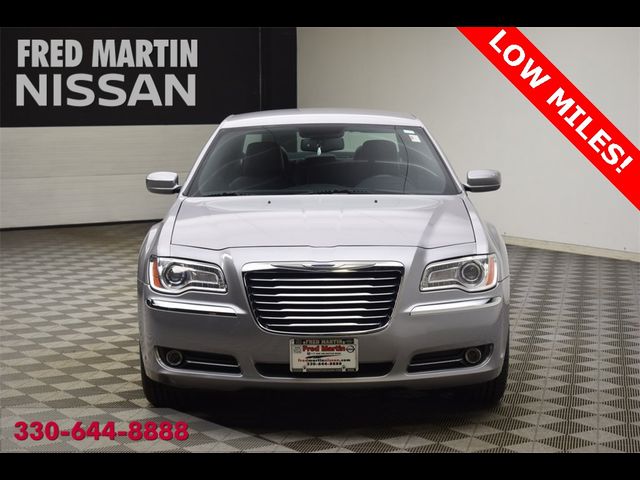 2014 Chrysler 300 Base