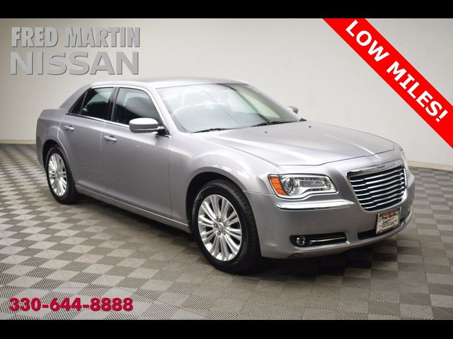 2014 Chrysler 300 Base