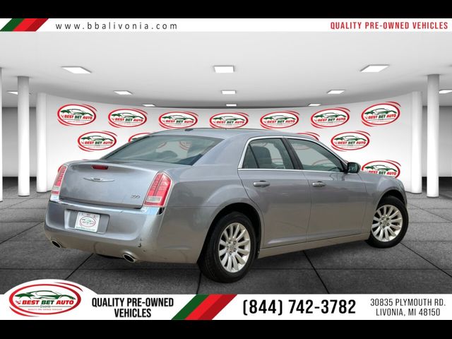 2014 Chrysler 300 Base