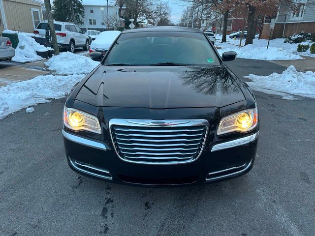 2014 Chrysler 300 Base